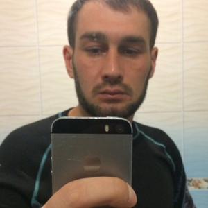 Кирилл, 38 лет, Киров