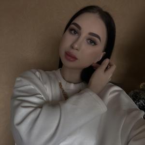 Таня, 23 года, Екатеринбург