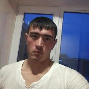 Парни в Чистополе (Татарстан): Нодир, 34 - ищет девушку из Чистополя (Татарстан)