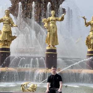 Парни в Новороссийске: Дмитрий, 18 - ищет девушку из Новороссийска