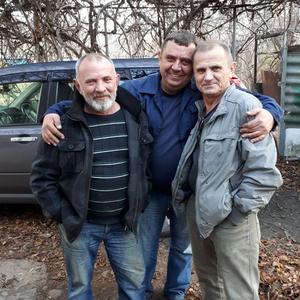 Парни в Артеме (Приморский край): Владимир, 63 - ищет девушку из Артема (Приморский край)