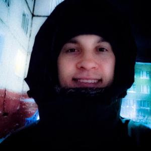 Парни в Норильске: Андрей, 22 - ищет девушку из Норильска
