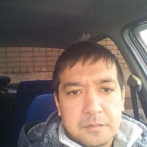 Парни в Лыткарино: Адельбек Нуралиев, 41 - ищет девушку из Лыткарино