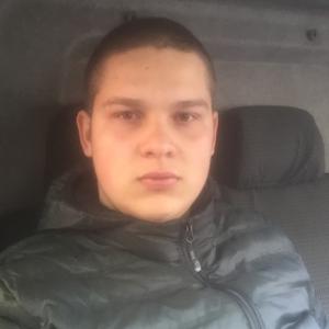 Иван, 24 года, Энгельс