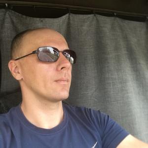 Виталий, 38 лет, Братск