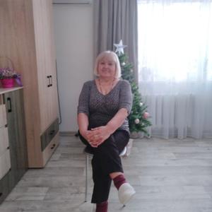 Девушки в Элисте: Людмила, 72 - ищет парня из Элисты