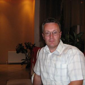 Валерий, 55 лет, Боровичи