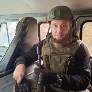 Парни в Донецке: Есенин, 37 - ищет девушку из Донецка