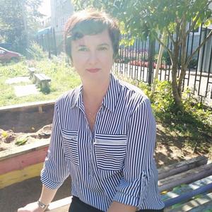 Девушки в Перми: Оксана, 48 - ищет парня из Перми