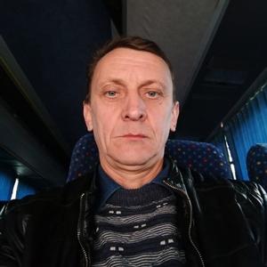 Сергей, 46 лет, Усть-Кут