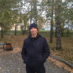 Олег, 37 лет, Белово