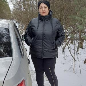 Девушки в Липецке: Леночка, 42 - ищет парня из Липецка