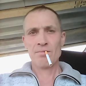 Парни в Саяногорске: Андрей, 50 - ищет девушку из Саяногорска