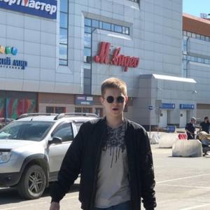 Парни в Череповце: Игорь, 22 - ищет девушку из Череповца
