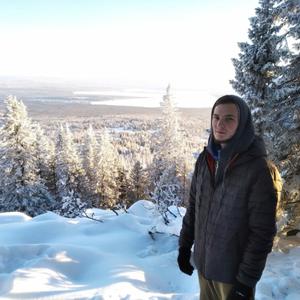 Парни в Уфе (Башкортостан): Руслан, 27 - ищет девушку из Уфы (Башкортостан)