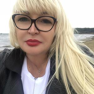 Элина, 44 года, Владивосток