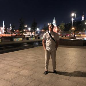 Рустам, 26 лет, Новосибирск