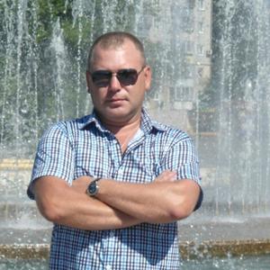Парни в Владивостоке: Александр, 54 - ищет девушку из Владивостока