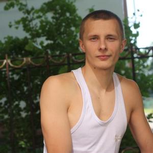Максим, 34 года, Красноармейск