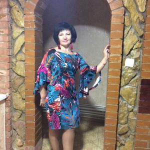 Девушки в Сызрани: Ирина, 56 - ищет парня из Сызрани