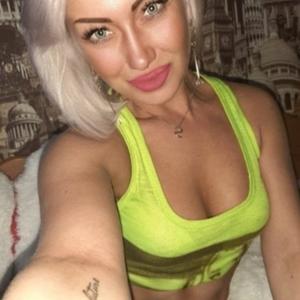 Карина Полякова, 28 лет, Астрахань