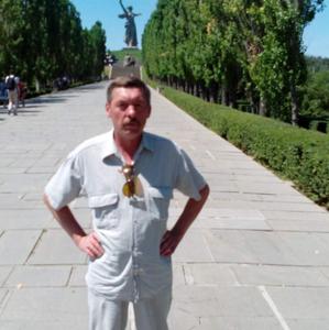 Олег, 55 лет, Бакал