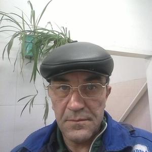 Анатолий, 57 лет, Надым