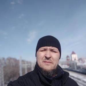 Парни в Бердске: Михаил, 41 - ищет девушку из Бердска
