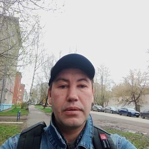 Парни в Ижевске: Дмитрий, 39 - ищет девушку из Ижевска