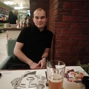 Парни в Челябинске: Алексей, 28 - ищет девушку из Челябинска