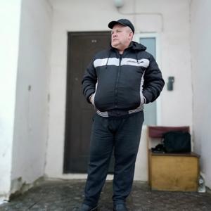 Парни в Вологде: Александр, 51 - ищет девушку из Вологды