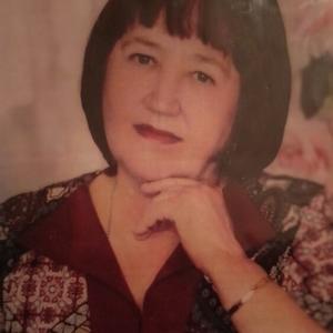 Девушки в Уссурийске: Галина, 66 - ищет парня из Уссурийска