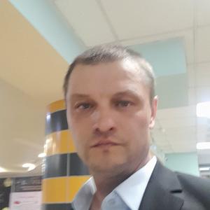 Парни в Южно-Сахалинске: Сергей, 43 - ищет девушку из Южно-Сахалинска