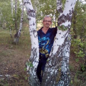 Парни в Белая Калитве: Миша, 67 - ищет девушку из Белая Калитвы