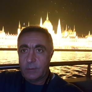 Оганес, 54 года, Москва