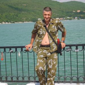 Георгий, 61 год, Азов