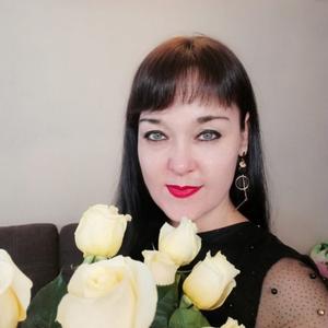 Девушки в Тольятти: Валентина, 41 - ищет парня из Тольятти