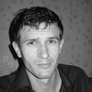 Виталий, 35 лет, Волжский